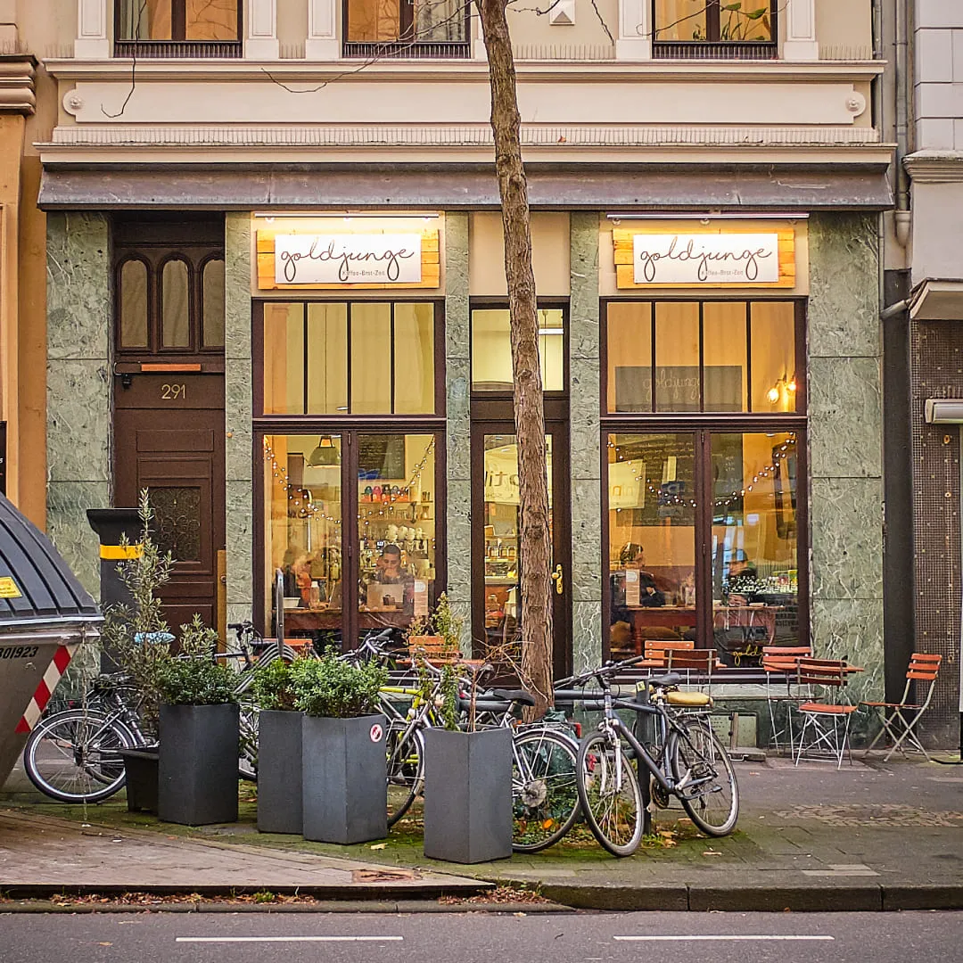 Café goldjunge Nippes: Gemütlicher Ort voller Leben Café goldjunge in Köln Nippes